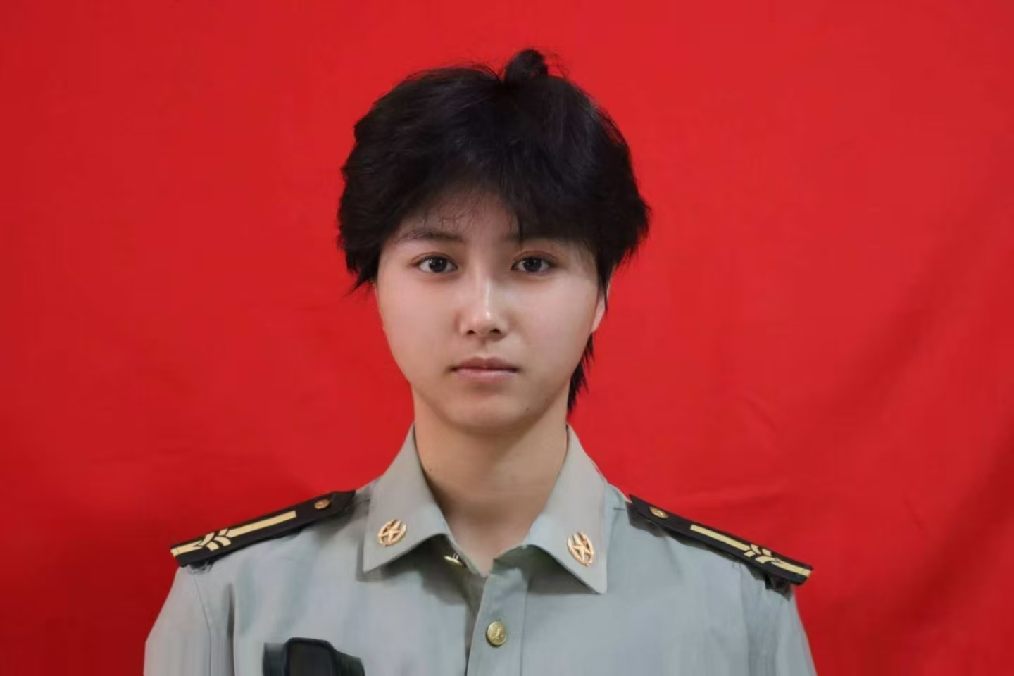 雷艳婷